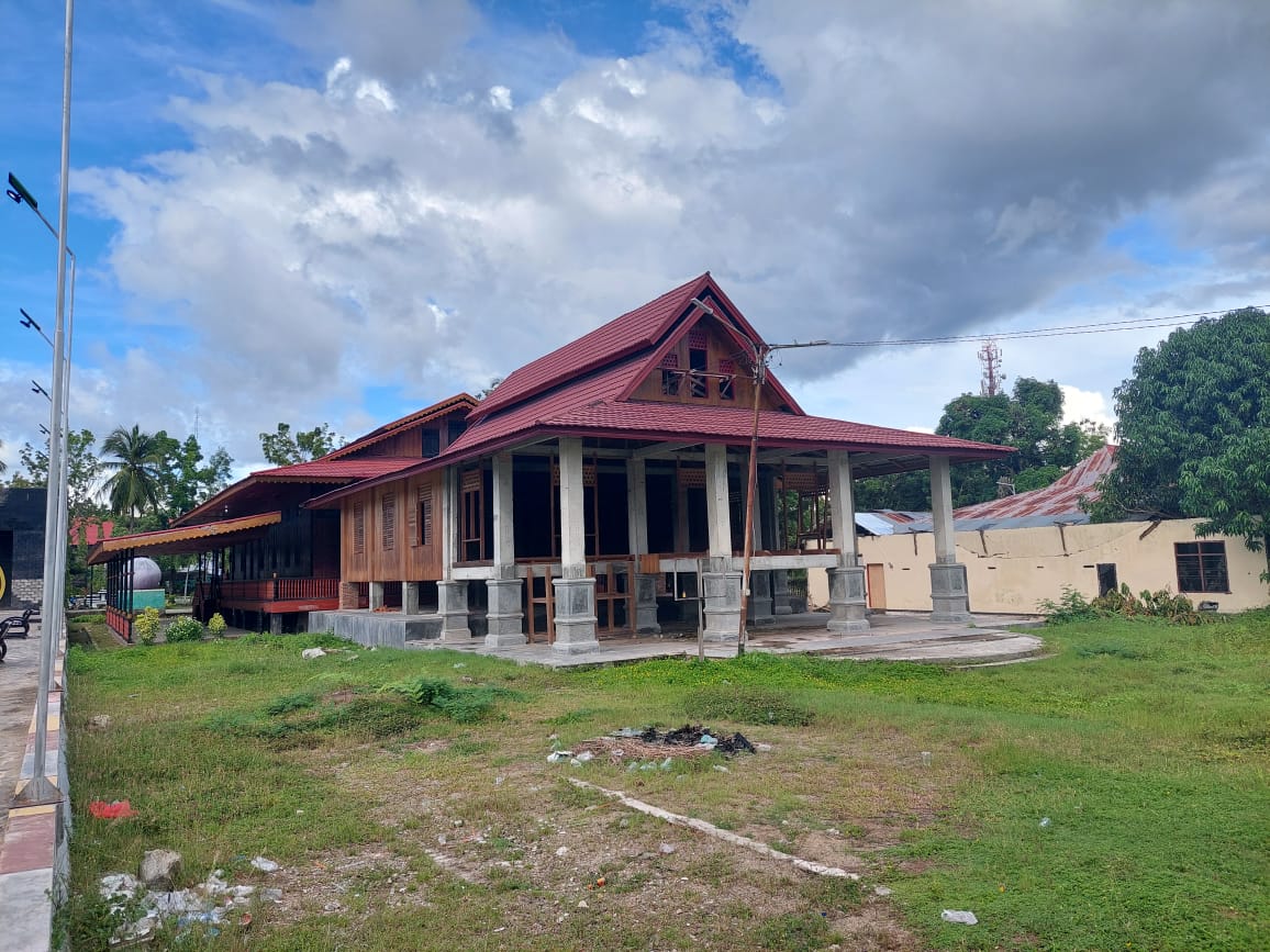Bupati Gorontalo kecewa perbaikan Taman Budaya Limboto belum selesai