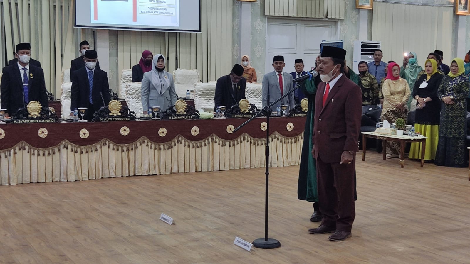 Onis Jafar Resmi PAW Anggota DPRD Kota Gorontalo dari Partai Gerindra