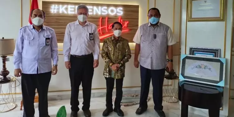 Bupati Gorontalo dan Kepala Dinas Sosial Bahas Program Pembangunan Daerah Bersama Kemensos