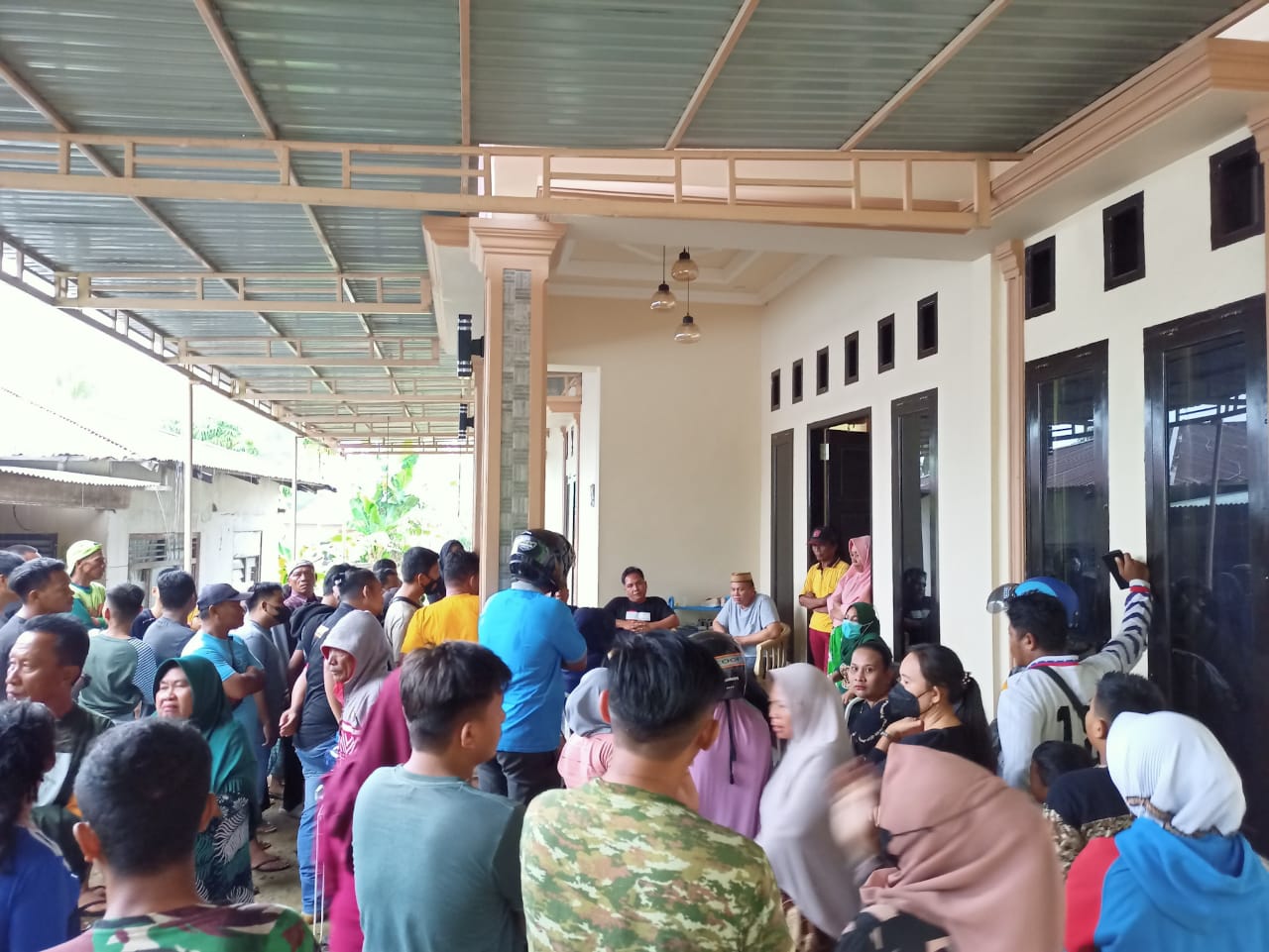 Korban FX Family Kepung rumah Admin di Gorontalo Utara