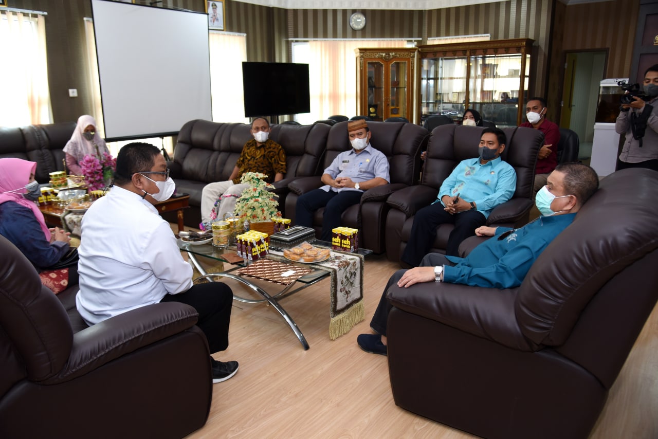 KPU Provinsi Gorontalo Laporkan Persiapan Tahapan Pemilu 2024 ke Pemerintah Daerah