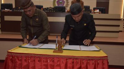 Pemkab Pohuwato Bersama DPRD Tandatangani LKPD TA 2021