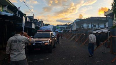 Pemkot Kotamobagu dan TNI-Polri Lakukan Pemagaran Eks Pasar Serasi