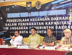 Bersama Legislatif, Pemkot Gorontalo Laksanakan Bimtek Pengelolaan Keuangan Daerah Dan Peningkatan Kapasitas Tim Anggaran Pemda