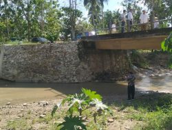 Komisi III DPRD Provinsi Gorontalo Harapkan Perbaikan Jembatan Sungai Molowahu Segera di Kerjakan