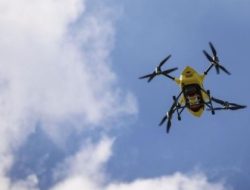 Gunakan Drone, Polisi Kerahkan Tim Khusus Untuk Menyisir Lokasi Pengungsian Korban Gempa Cianjur