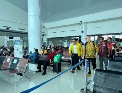 Cuaca Buruk, Pesawat Ridwan Kamil dan Airlangga Gagal Mendarat di Manado