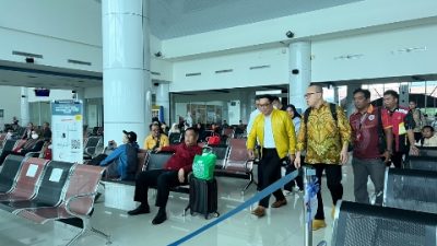 Cuaca Buruk, Pesawat Ridwan Kamil dan Airlangga Gagal Mendarat di Manado
