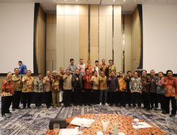 Eduart Wolok Resmi Menjabat Sebagai Wakil Ketua Majelis Rektor Perguruan Tinggi Negeri Indonesia 2022-2024