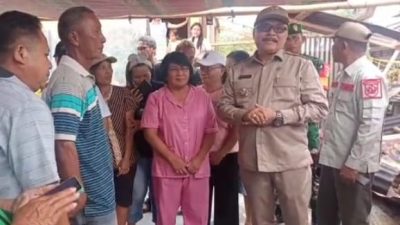 Bupati Bolmong Serahkan Bantuan ke Korban Musibah Kebakaran Ponompiaan
