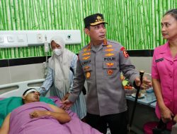Kapolda Jambi Bersama Rombongan dalam Perawatan Maksimal di RS Bhayangkara