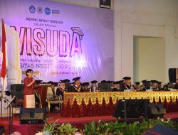 Rektor Universitas Gadjah Mada Sampaikan Orasi Ilmiah untuk Wisudawan UNG