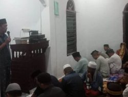 Tim Safari Ramadan Pemkot Shalat Tarawih di Masjid Ar-Rahman Pontodon Timur