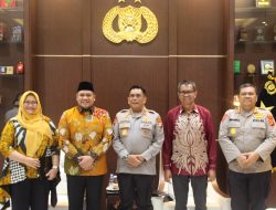 Rektor UNG Silaturahmi Dengan Kapolda Gorontalo