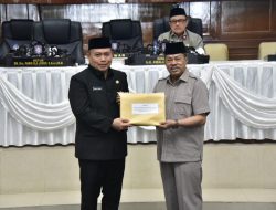 Tujuh Fraksi DPRD Provinsi Gorontalo Terima Ranperda Pertanggungjawaban APBD 2022
