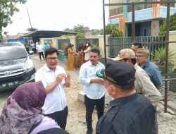 Anggota DPRD Provinsi Dapil Kabupaten Gorontalo B Dorong Pembangunan Plat Duicker di Desa Suka Makmur