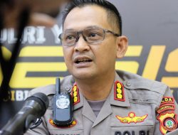 Kapolda Gorontalo Pimpin Penggeledahan 33 ribu Botol Miras