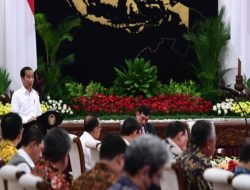 Presiden Jokowi Ingatkan Waspada Krisis Global