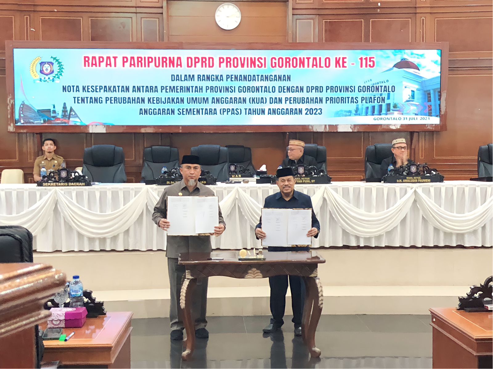 Pemprov Gorontalo Bersama Dprd Provinsi Tandatangani Kesepakatan Perubahan Kua Ppas 2023 Readid