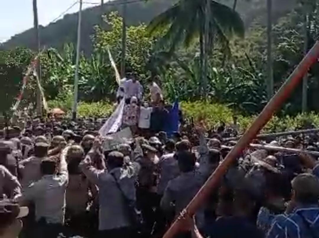 Unjuk rasa tolak PT Gorontalo Minerals di Gorontalo berakhir bentrok