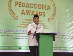 Lewat Pedagogika Awards Cara UNG dan PGRI Apresiasi Kinerja Guru di Gorontalo
