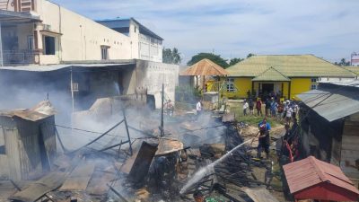 Warung Beserta Motor di Pohuwato Hangus Terbakar