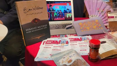 Universitas Negeri Gorontalo Kenalkan Kitab Me’eraji pada Kanca Internasional