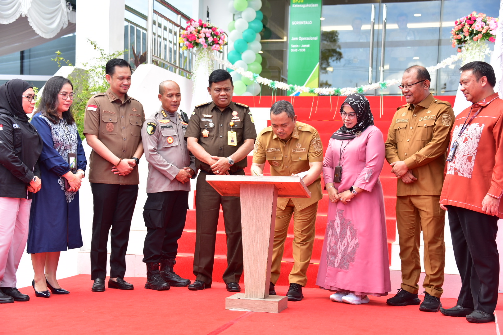 PJ Gubernur Resmikan Kantor BPJS Ketenagakerjaan