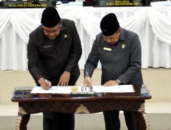 Pemerintah dan DPRD Provinsi Gorontalo Setujui Perda Perizinan Berusaha