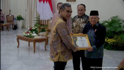 Pemerintah Gorontalo Raih Predikat Menuju Informatif Monev KIP 2023