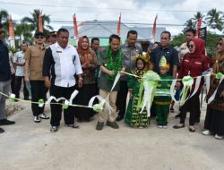 Bupati Gorontalo Resmikan Infrastruktur dan Faskes di Boliyohuto – Mootilango