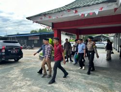 Polda Gorontalo Lakukan Pengawalan dan Pengamanan Tahanan Pembakar Kantor Bupati Pohuwato Saat Sidang