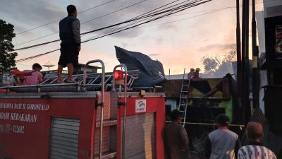 Dua Rumah di JDS Kota Gorontalo Kebakaran