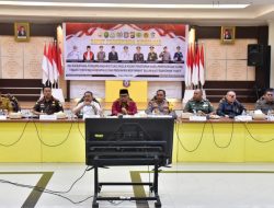 Penjabat Gubernur Ismail Pimpin Rapat Forkopimda Diperluas