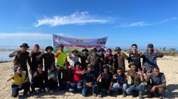 Bersama Pemkab dan Pemdes, PGP Lakukan Pembersiahan Pantai Marisa