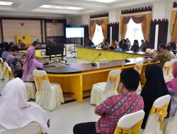 Penjagub Gorontalo Gelar Rapat TPID Usai Kunjungan ke Pasar