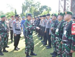 TNI Polri Gelar Apel Pasukan Menjaga Kunjungan Presiden di Gorontalo
