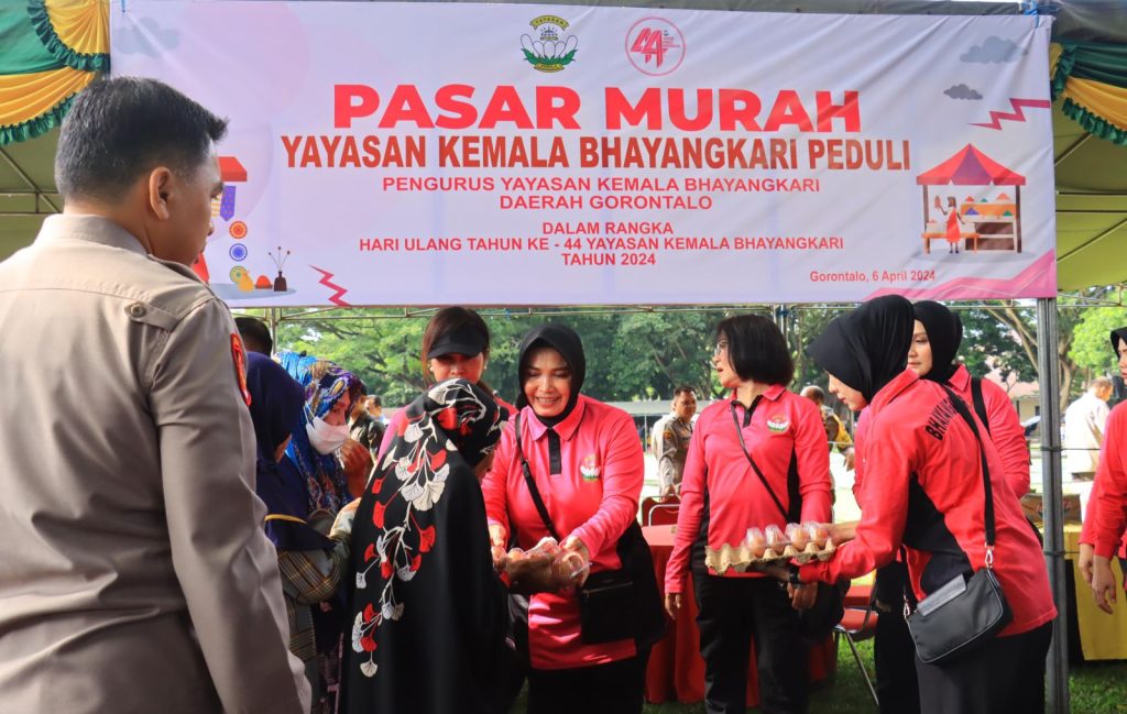 Sukseskan Pasar Murah Ramadhan Polda Gorontalo