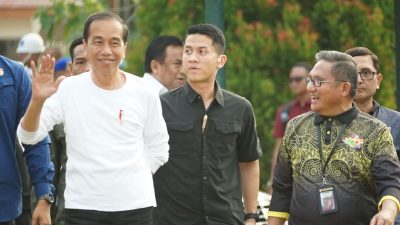 Wali Kota Marten Taha :  Kedatangan Presiden Joko Widodo di Kota Gorontalo Disambut Antusias Warga