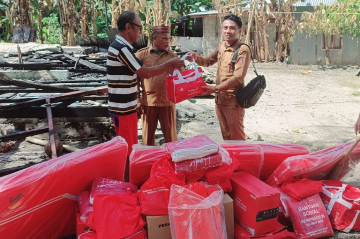 Bantuan Logistik Korban Kebakaran Kecamatan Tabongo