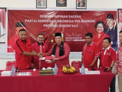 Hamzah Isa Daftar Calon Gubernur Melalui PDIP Gorontalo