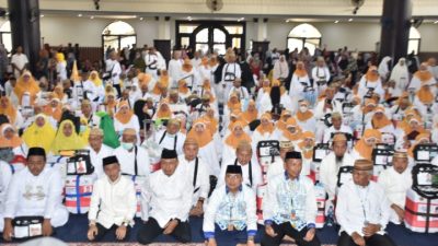 Jemaah Haji Kabupaten Gorontalo Berangkat ke Tanah Suci