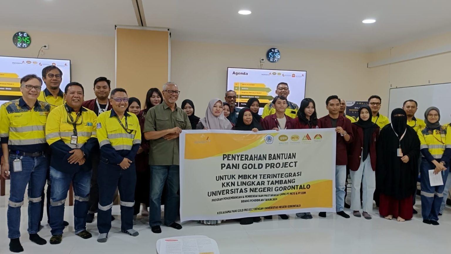 Pani Gold Project Berikan Bantuan Program Merdeka Belajar Kampus 