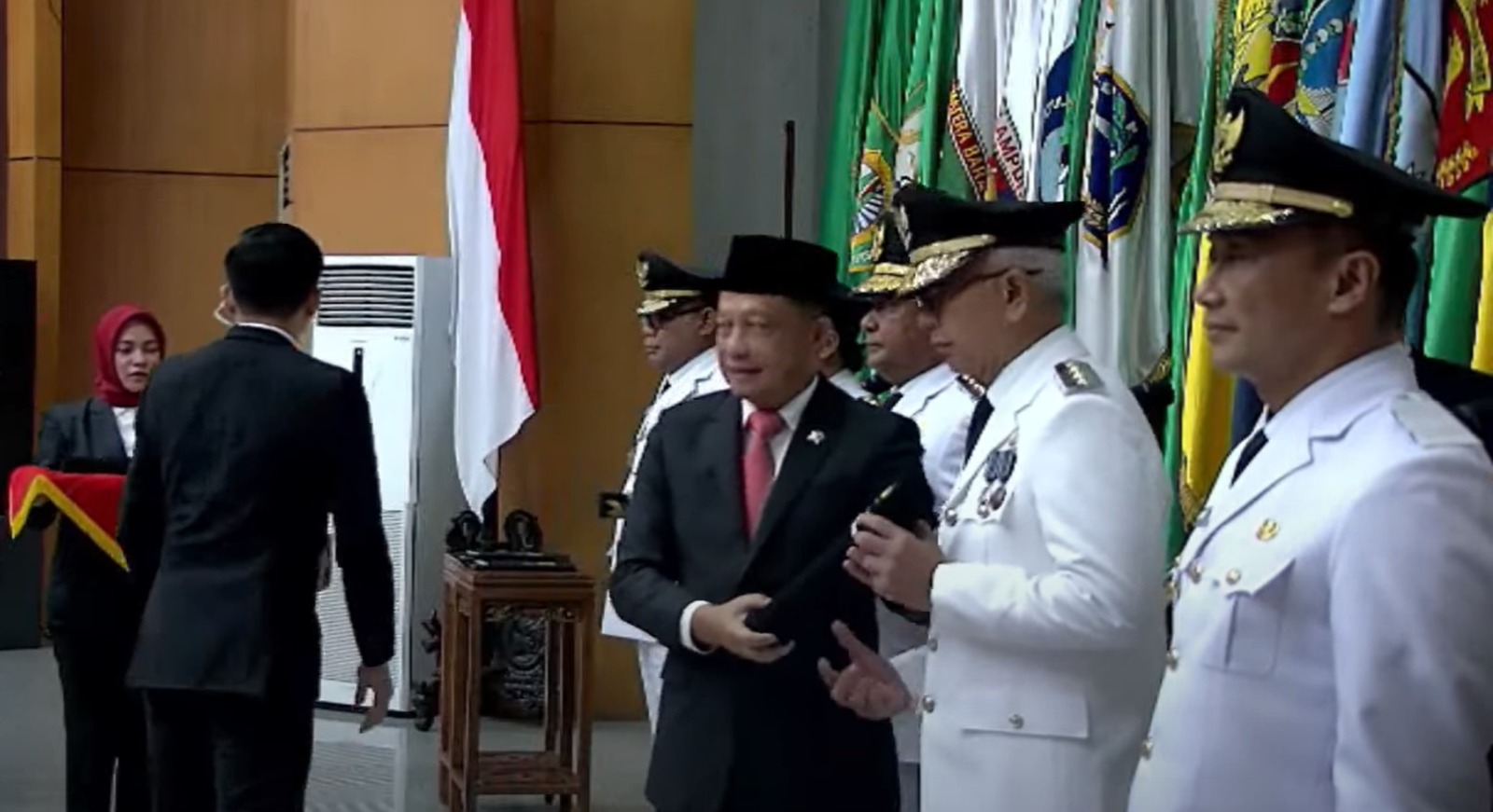 Rudy Salahuddin Dilantik Jadi Penjabat Gubernur Gorontalo