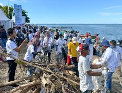 Bersama Stakeholder dan Masyarakat, PLN NP Gorontalo Laksanakan Coastal Clean UP Untuk Peringati Hari Lingkungan Hidup
