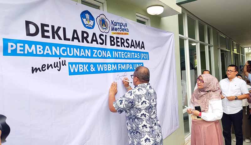 FMIPA UNG Deklarasikan Pembangunan Zona Integritas