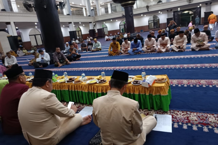 Gelar Doa Bersama Peringati Hari Asyura