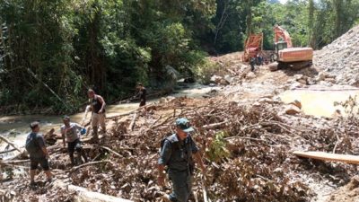 Operasi Gabungan Tangkap Penambang Emas Ilegal