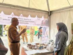 Asripan Tinjau Stand Pameran UMKM di Arena MTQ Sulut