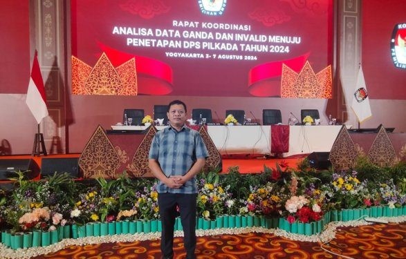 Junaidi Yusrin Hadiri Analisa Data Ganda Pilkada 2024